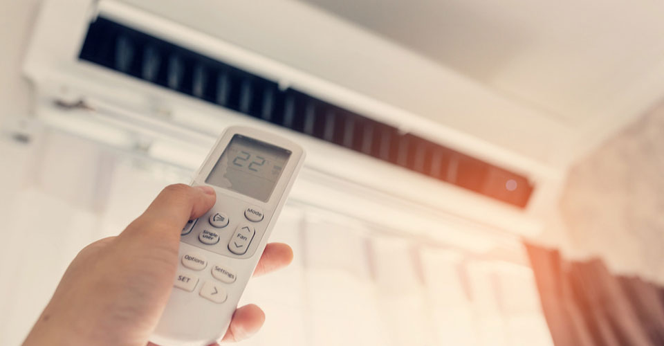 1 in 6 US Families Cannot Pay Utility Bill As Temperatures Soar